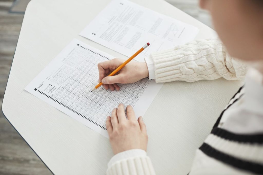 Studieprøven: Den komplette guide til C1-eksamen i dansk